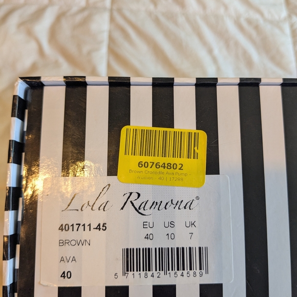 Brown Croc-Embossed Women's Shoes - Picture 5 of 7